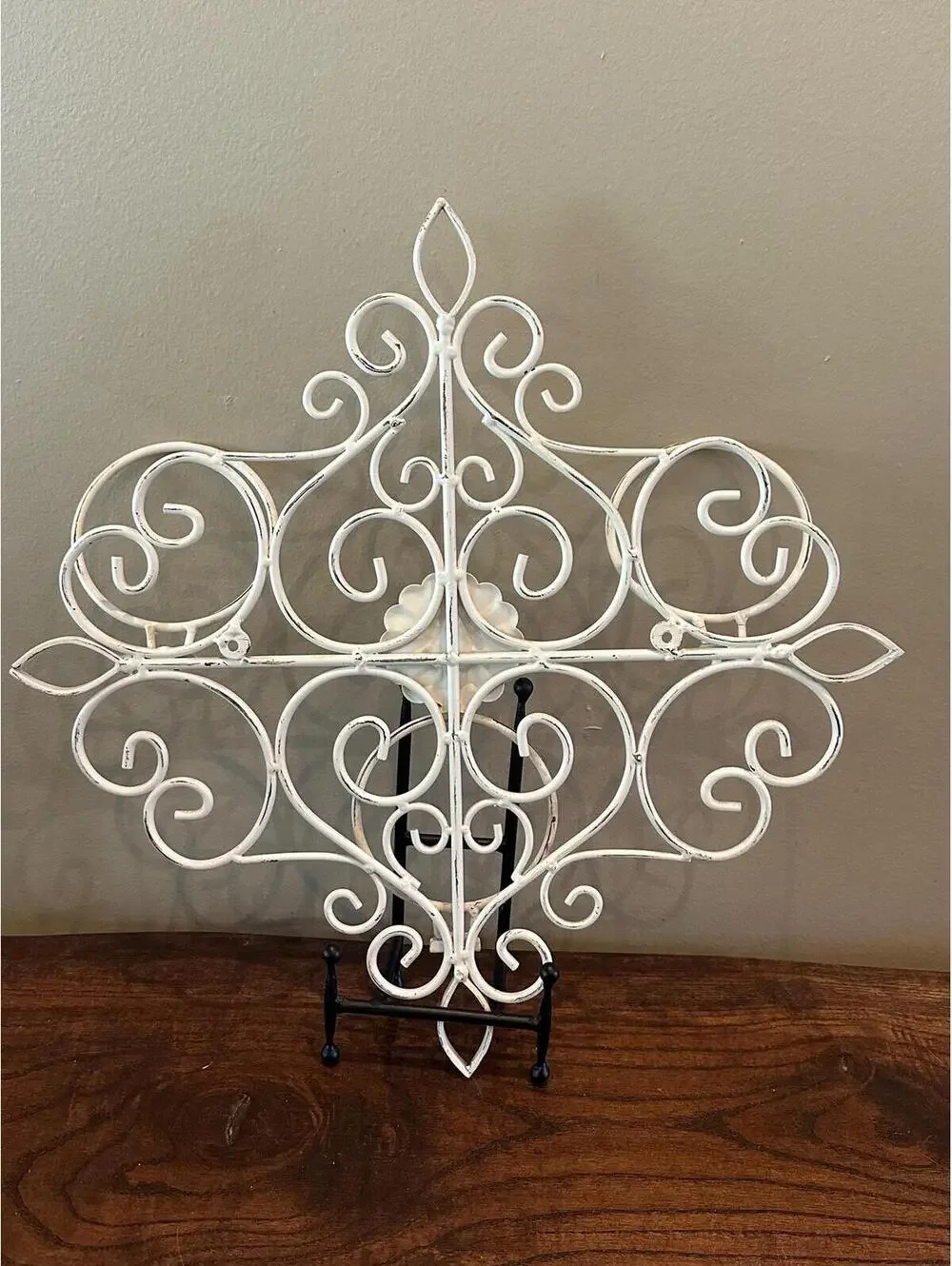 Vintage Cream Metal Ornate Scroll Plant Holder Wall Decor